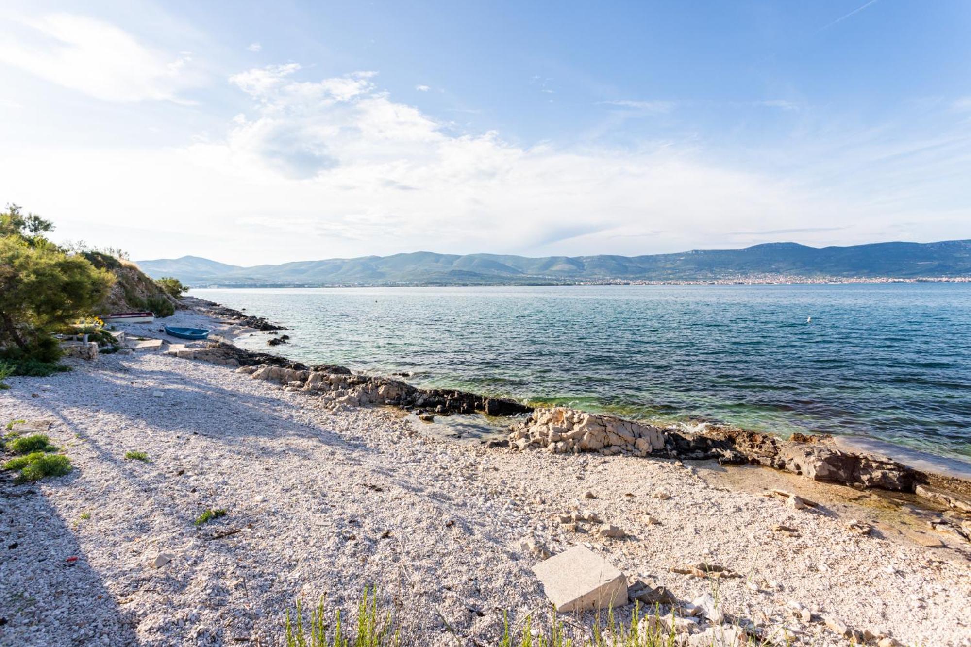 Seaview Holiday Apartments Slatine Exteriör bild